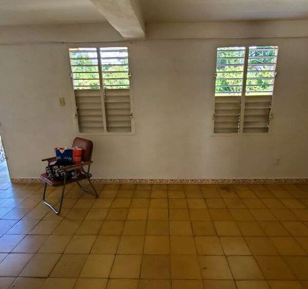Apartamento de 3 cuartos y 2 baños por $ 20.000