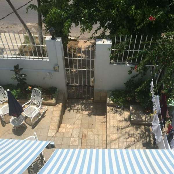 Casa de 4 cuartos, 4 baños y 1 garaje por $ 180.000