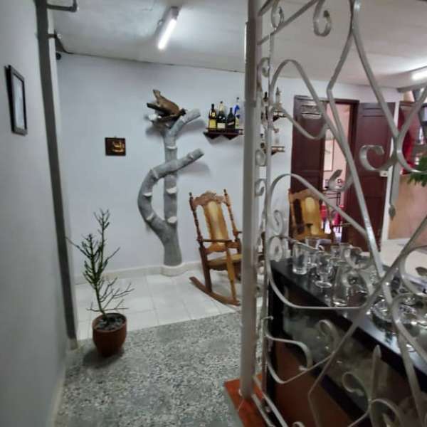 Casa de 6 cuartos, 4 baños y 0 garajes por $ 26.000