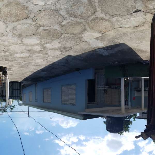 Casa de 3 cuartos, 1 baño y 0 garajes por $ 50.000