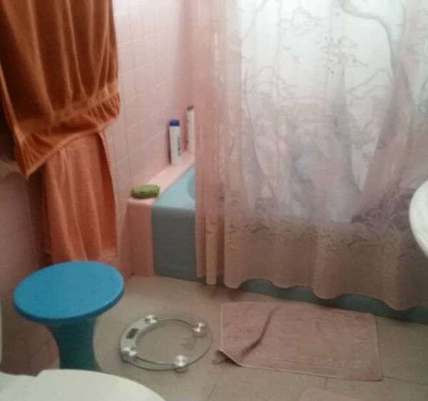 Casa de 5 cuartos, 2 baños y 1 garaje por $ 400.000