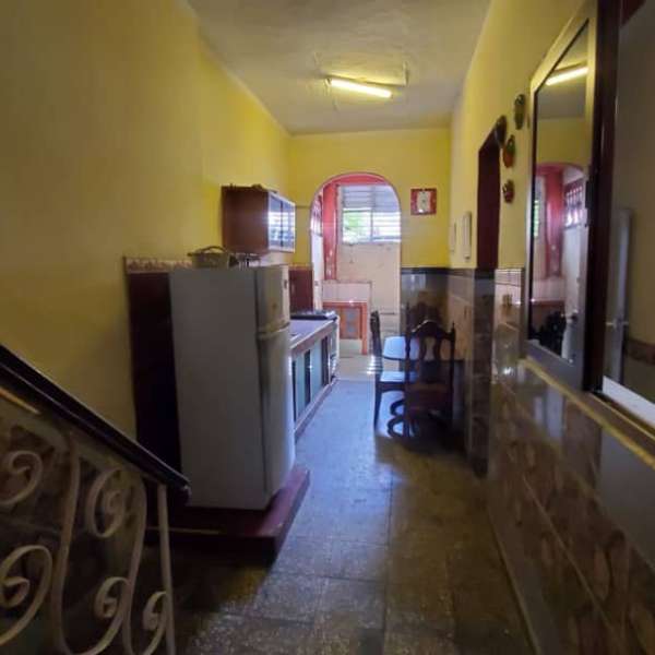 Casa de 4 cuartos y 5 baños por $ 30.000