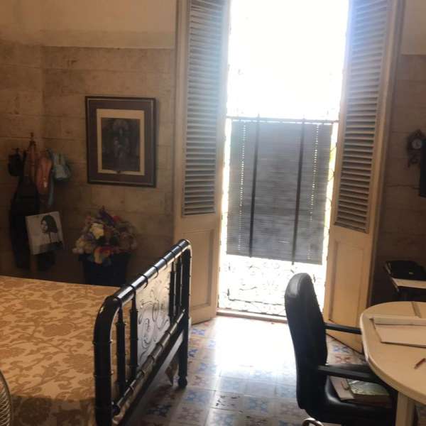 Casa de 4 cuartos, 2 baños y 1 garaje por $ 80.000