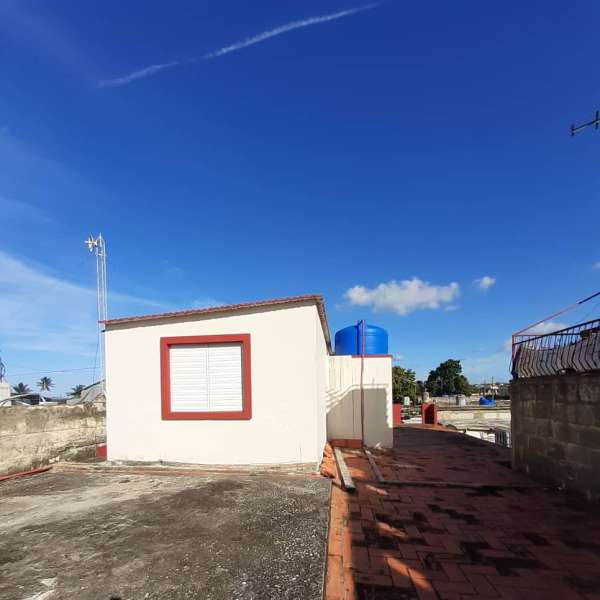 Casa de 4 cuartos, 2 baños y 1 garaje por $ 50.000
