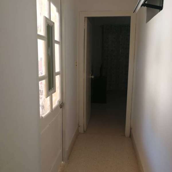 Casa de 6 cuartos, 6 baños y 2 garajes por $ 800.000
