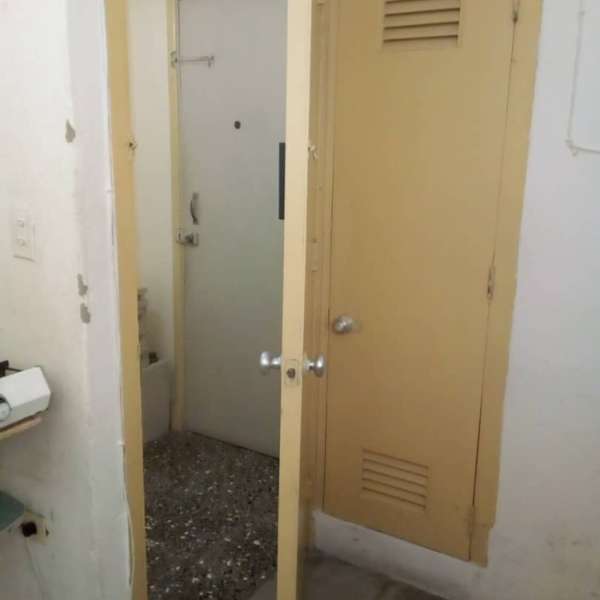 Apartamento de 4 cuartos, 3 baños y 1 garaje por $ 180.000