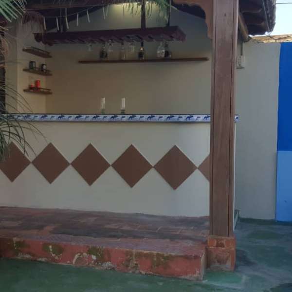 Casa de 5 cuartos, 5 baños y 0 garajes por $ 85.000