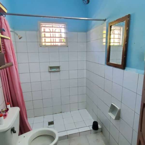 Casa de 2 cuartos, 1 baño y 0 garajes por $ 25.000