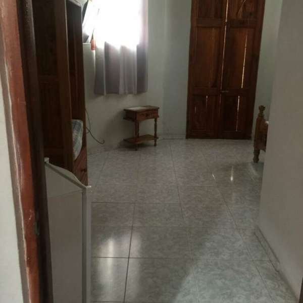 Casa de 4 cuartos, 4 baños y 1 garaje por $ 180.000