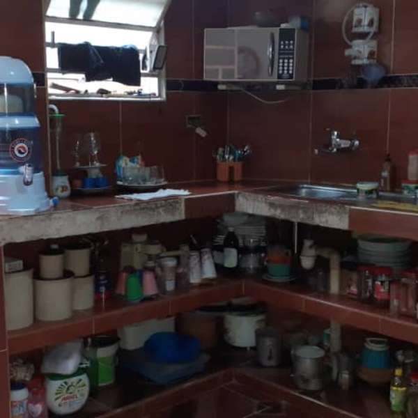 Casa de 5 cuartos y 4 baños por $ 120.000