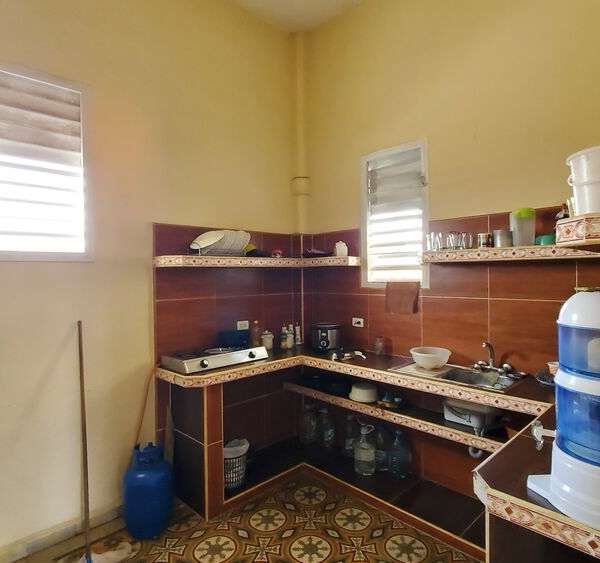 Casa de 3 cuartos, 1 baño y 0 garajes por $ 35.000