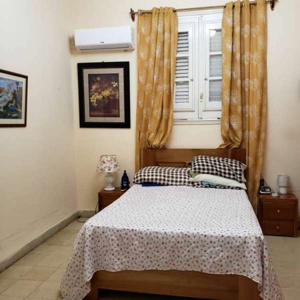 Casa de 4 cuartos, 2 baños y 0 garajes por $ 95.000