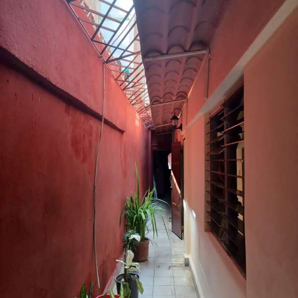 Casa de 4 cuartos y 2 baños por $ 18.000