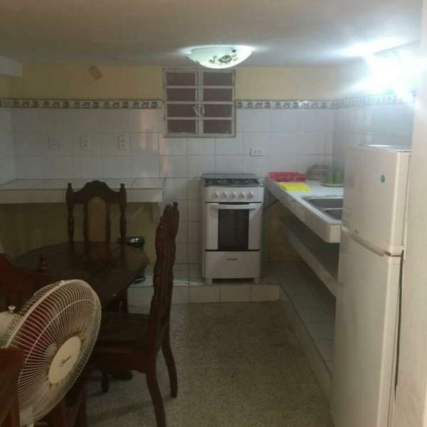 Casa de 4 cuartos, 4 baños y 1 garaje por $ 180.000