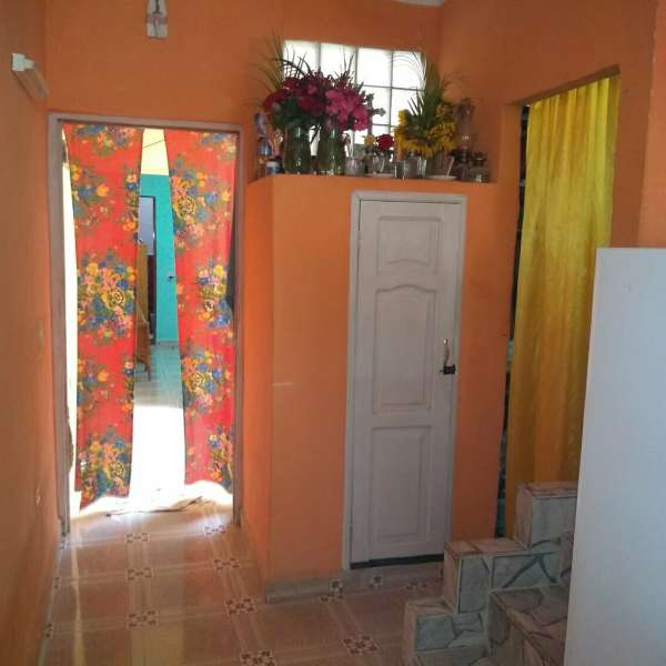 Casa de 3 cuartos y 3 baños por $ 90.000
