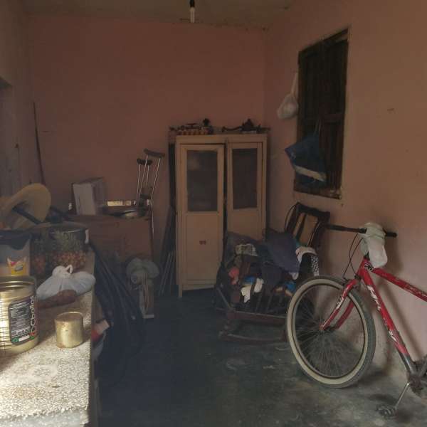 Casa de 3 cuartos, 1 baño y 0 garajes por $ 50.000