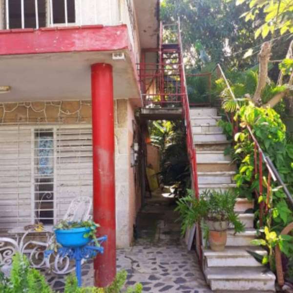 Casa de 4 cuartos, 3 baños y 1 garaje por $ 100.000