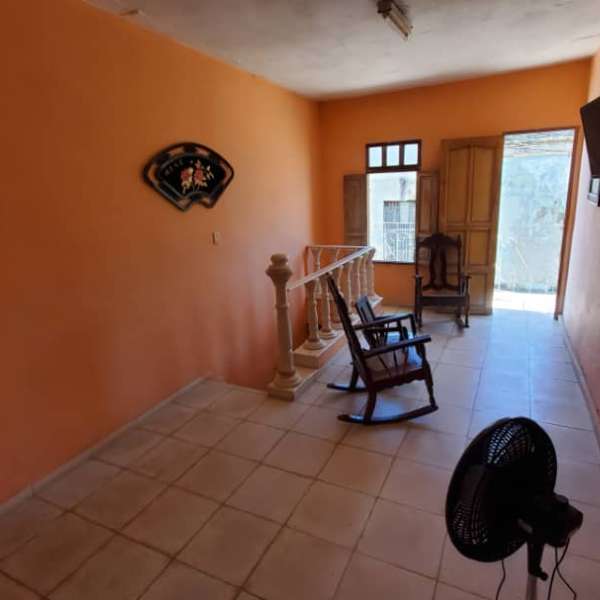 Casa de 4 cuartos y 5 baños por $ 30.000