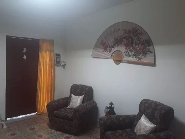 Foto en Casa de 2 cuartos, 2 baños y 1 garaje por $ 35.000