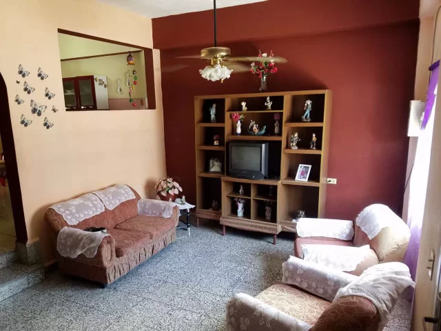 Foto en Casa de 5 cuartos y 4 baños por $ 80.000