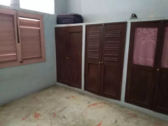 Foto en Casa de 2 cuartos, 1 baño y 1 garaje por $ 16.000