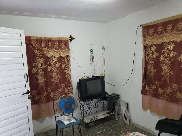 Foto en Casa de 1 cuarto y 1 baño por $ 10.000