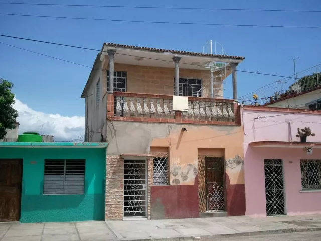 Foto en Casa de 1 cuarto y 1 baño por $ 30.000