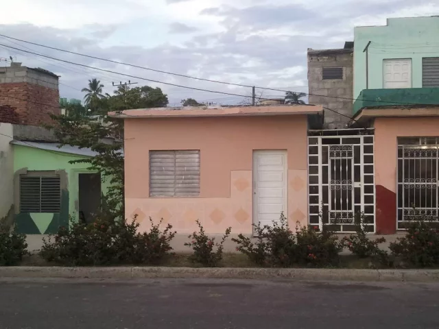 Foto en Casa de 1 cuarto y 1 baño por $ 9.000