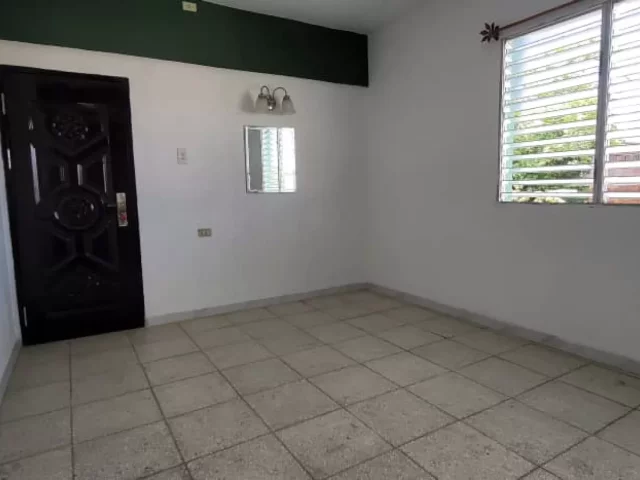 Foto en Casa de 3 cuartos y 3 baños por $ 30.000