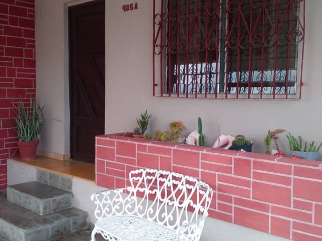 Picture on Casa de  3 cuartos, 2 baños y 1 garaje por $ 75.000 en Cienfuegos