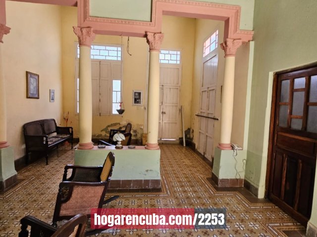 Foto en Casa de  3 cuartos, 2 baños y 1 garaje por $ 23.000 en Cienfuegos