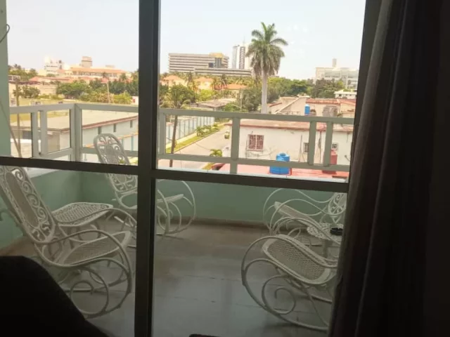 Foto en Apartamento de 3 cuartos y 2 baños por $ 150.000 en Miramar, Playa, La Habana