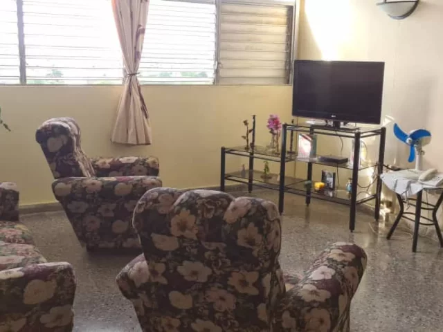 Foto en Apartamento de 3 cuartos y 1 baño por $ 8.000 en Alturas de Alamar, La Habana del Este, La Habana