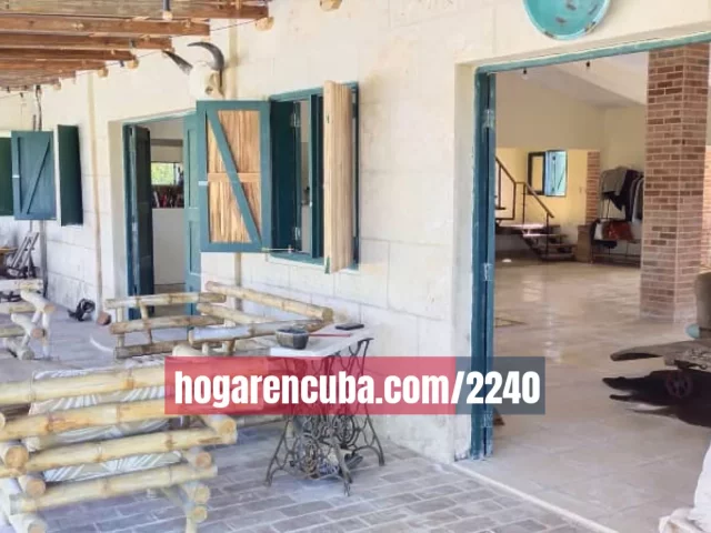 Foto en Casa de 2 cuartos y 2 baños por $ 170.000 in Guanabacoa, La Habana