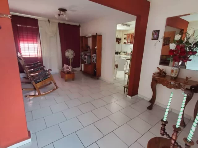 Foto en Apartamento de 4 cuartos y 1 baño por $ 22.000