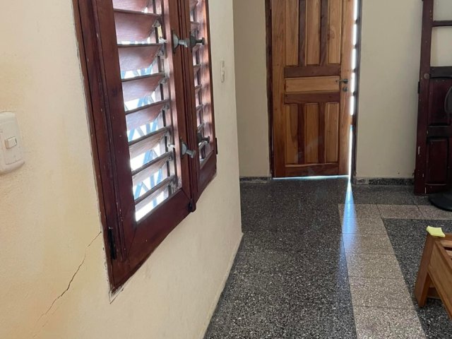 Picture on Casa de  3 cuartos y 2 baños por $ 30.000 en Cienfuegos