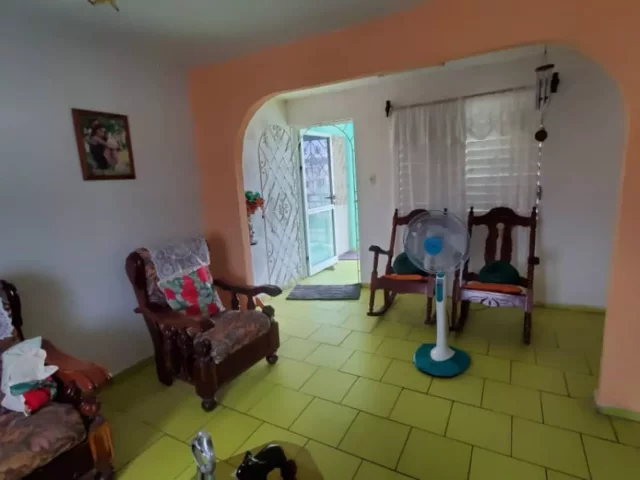 Foto en Casa de 4 cuartos y 1 baño por $ 25.000