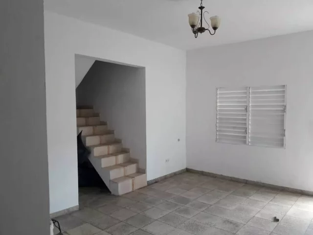 Foto en Casa de 4 cuartos y 3 baños por $ 110.000