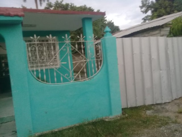 Picture on Casa de  2 cuartos y 1 baño por $ 10.000 en Cienfuegos