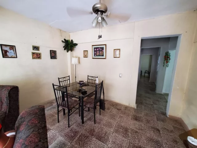 Foto en Casa de 2 cuartos y 1 baño por $ 25.000