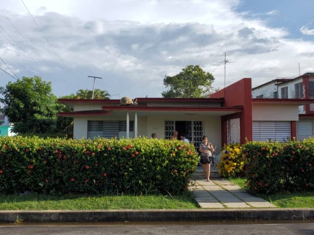 Picture on Casa de  4 cuartos, 4 baños y 1 garaje por $ 100.000 en Cienfuegos