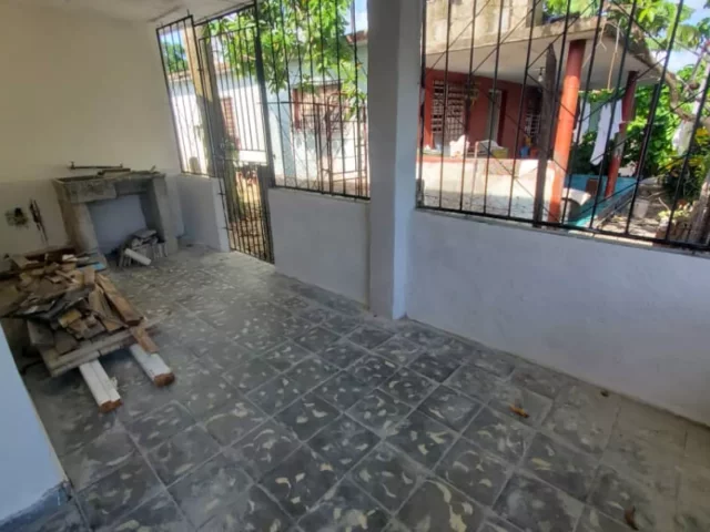 Foto en Casa de  1 cuarto, 1 baño y 1 garaje por $ 5.500 en Cienfuegos