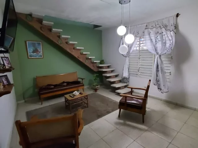 Foto en Casa de 4 cuartos, 3 baños y 1 garaje por $ 70.000