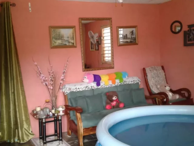 Foto en Casa de 2 cuartos y 2 baños por $ 20.000