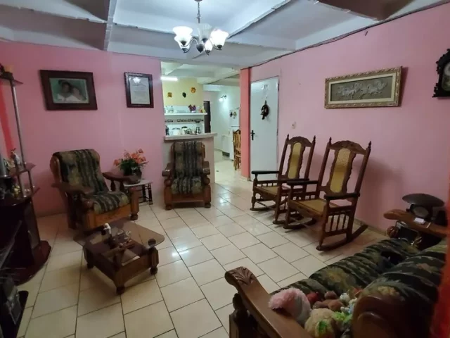 Foto en Apartamento de 3 cuartos y 1 baño por $ 12.500