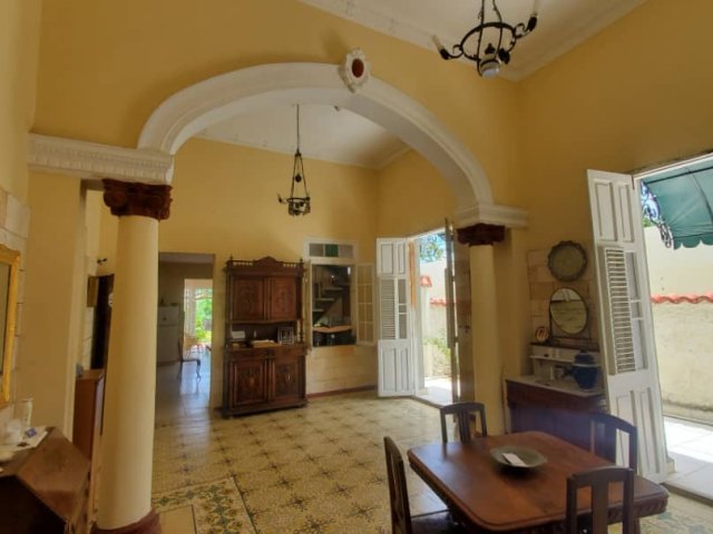 Picture on Casa de  6 cuartos y 6 baños por $ 250.000 en Cienfuegos