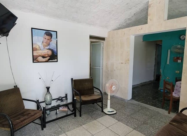 Picture on Casa de  2 cuartos y 1 baño por $ 12.000 en Cienfuegos