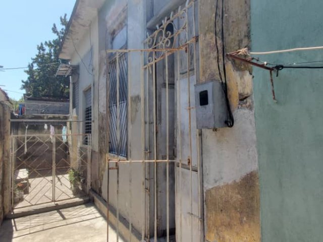 Picture on Casa de  1 cuarto y 1 baño por $ 6.000 en Cienfuegos